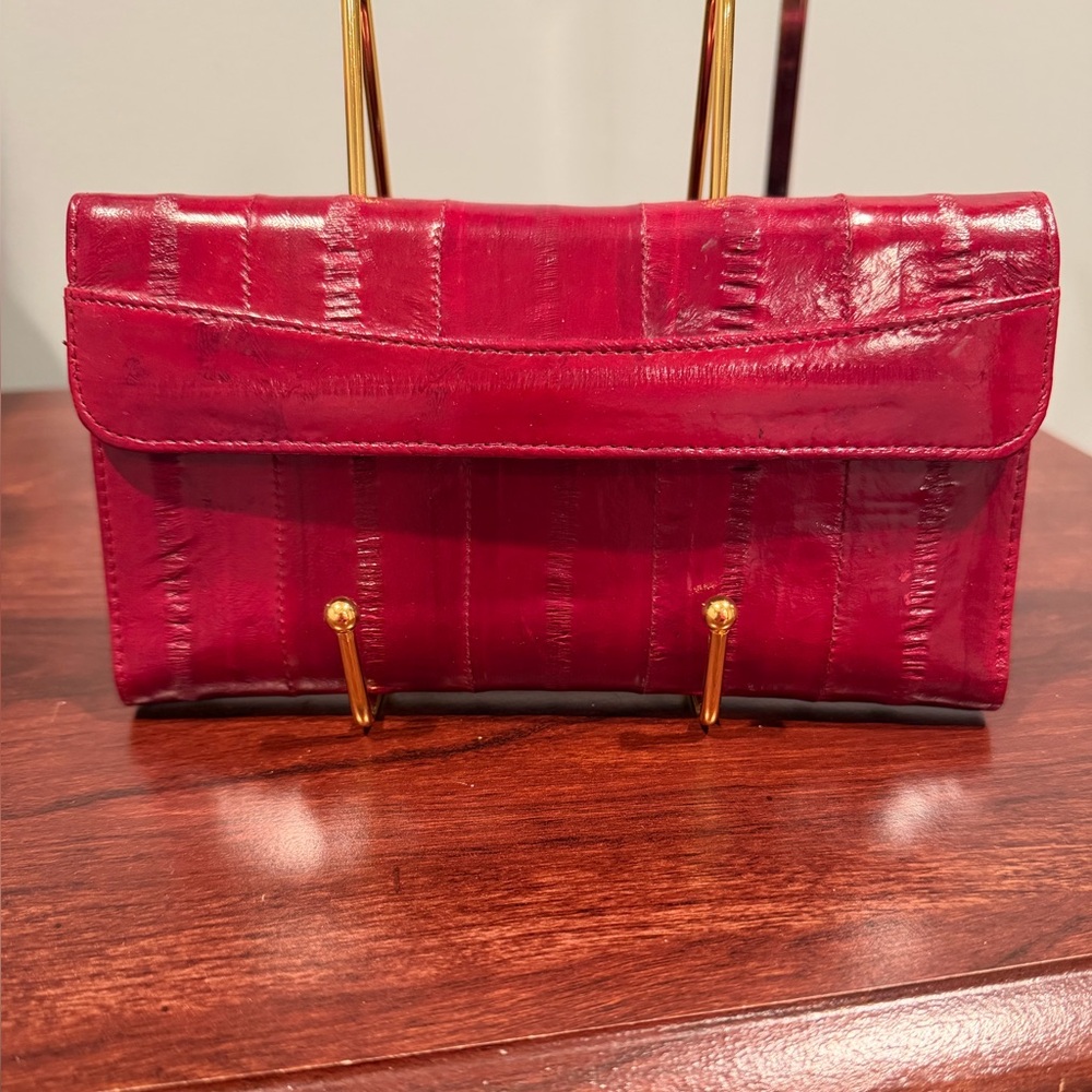 Genuine EEL Skin Elegant Red Wallet. Vintage